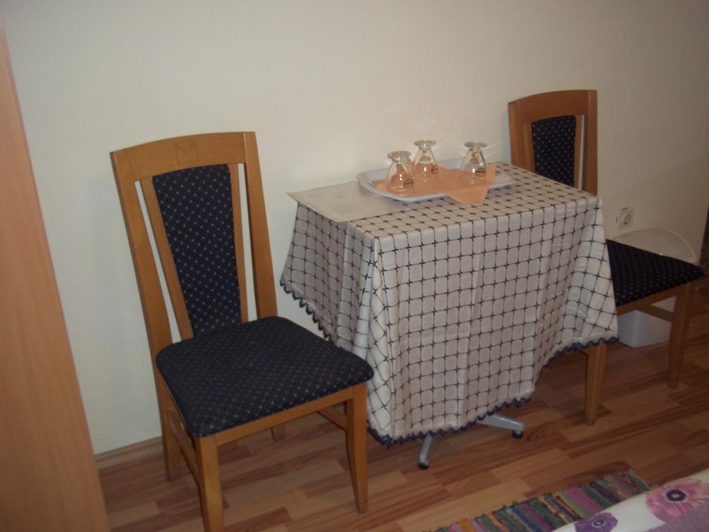 Rooms Zigic كورينيتسا الغرفة الصورة
