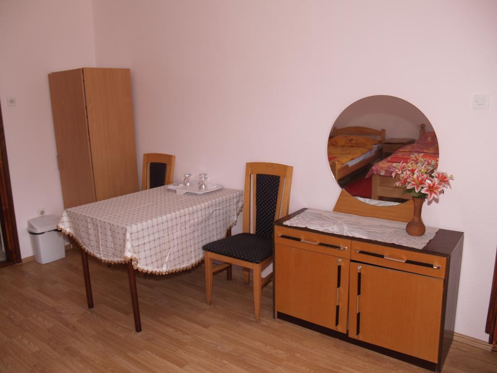 Rooms Zigic كورينيتسا المظهر الخارجي الصورة