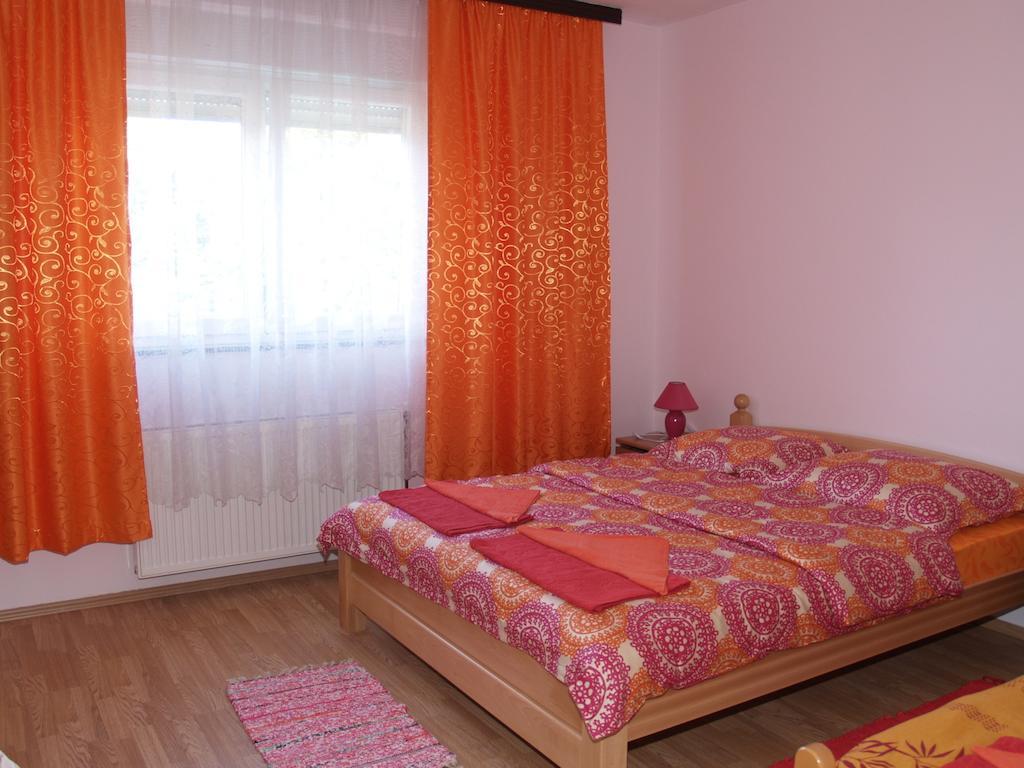 Rooms Zigic كورينيتسا الغرفة الصورة